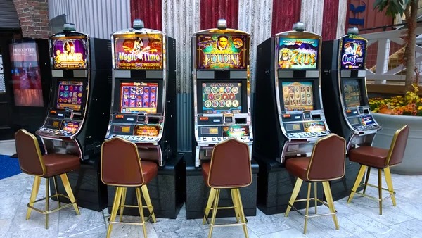 QRIS and mobile payment options at slot royal88